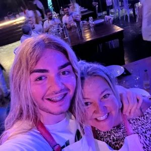 Meet your Posher, Angela